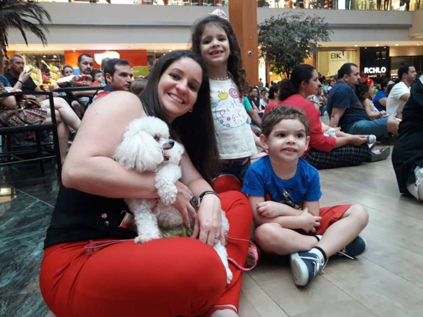 38955167_849537155236341_6158492157637296128_n